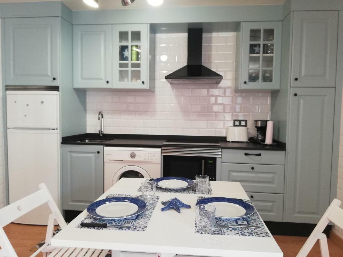 Apartamento La Muralla De Лянес Екстериор снимка