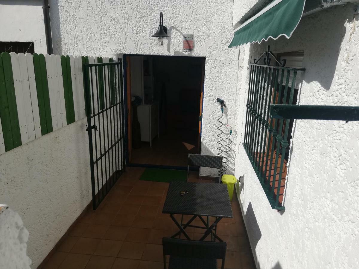 Apartamento La Muralla De Лянес Екстериор снимка