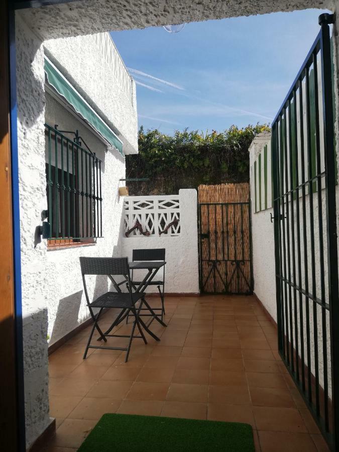 Apartamento La Muralla De Лянес Екстериор снимка